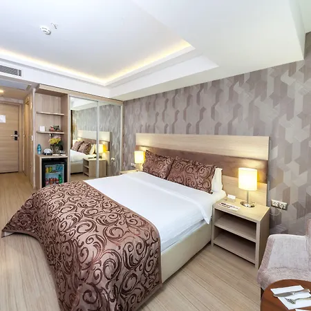 Hotel Golden Way Giyimkent-3