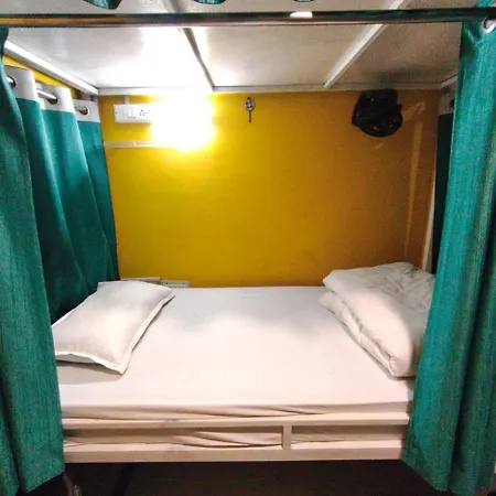 Ohh Hostler-2