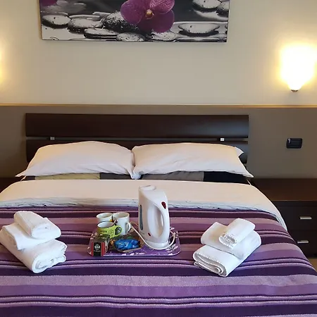 Cesar Vatican Rooms-3