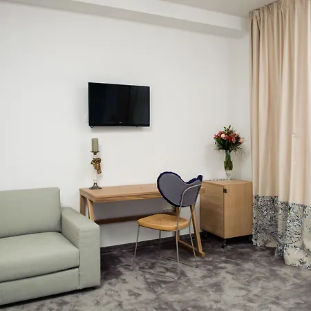 Boban Luxury Suites-2
