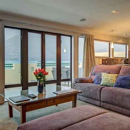 Lakefront Apartments,18 Lake Esplanade Road-3