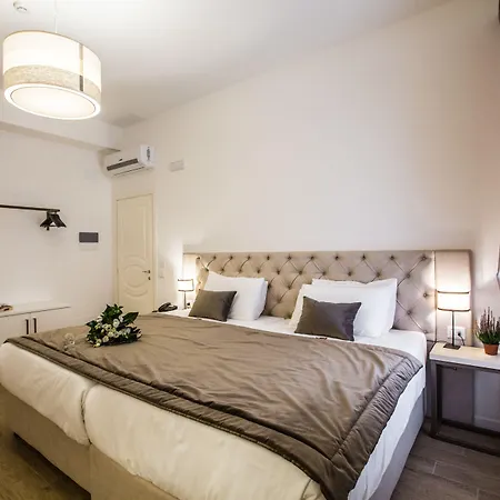 Chic & Town Luxury Rooms Piazza Di Spagna-3