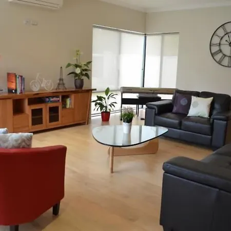 Ellard Bed & Breakfast-2