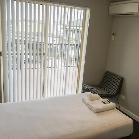 The Premier Hotel Broadmeadow-2