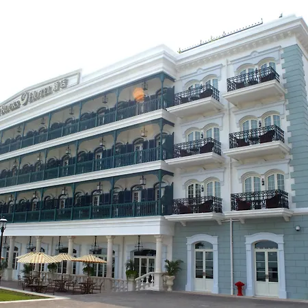 Rocks Hotel-3
