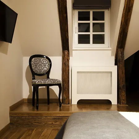 Dolce Vita Suites Boutique-3