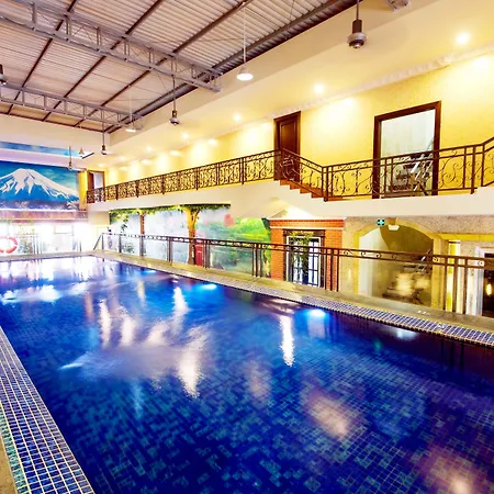 Amos Cozy Hotel Melawai-2