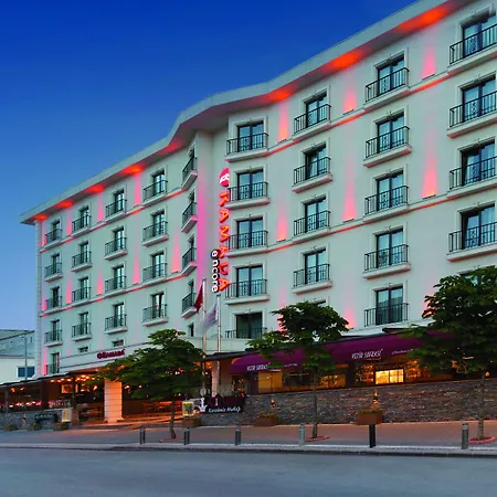 Ramada By Wyndham Istanbul Florya-3