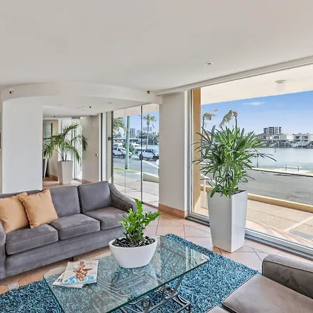 Spectrum Holiday Apartments-3