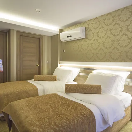 Golden Rain Hotel Old City-3