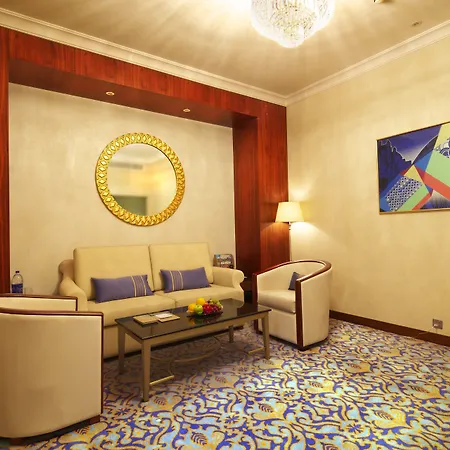 Raviz Center Point Hotel-3
