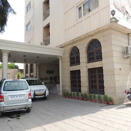 Diamond Hotel-2
