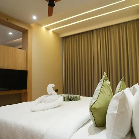 Q' Nest Hotel Cloud End Lansdowne-2
