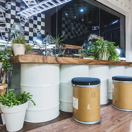Blu Monkey Hub And Hotel Phuket Town- Free All Day Coworking Space-2