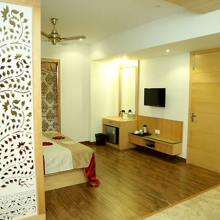 Hotel The Royal Bharti-2
