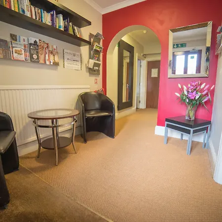 Red Mullions Guest House-2