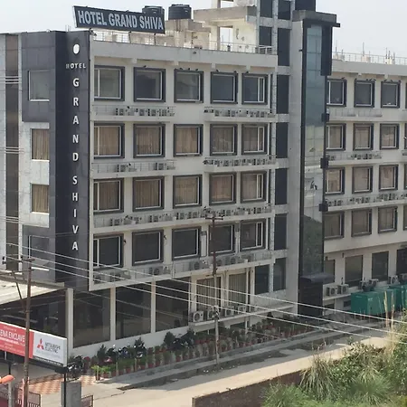Hotel Grand Shiva Haridwar Near Ganges-3