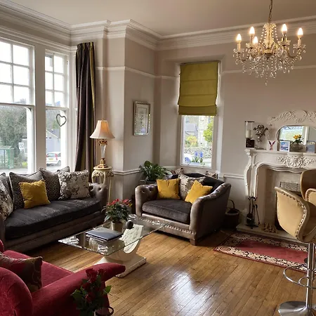 Windermere Boutique Hotel Spa Suites & Hot Tubs-2