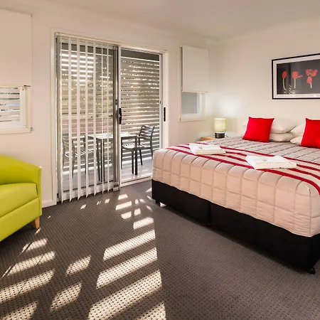 Wallsend Executive Apartments-2
