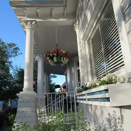 The St. Mary'S Inn, Bed And Breakfast-2