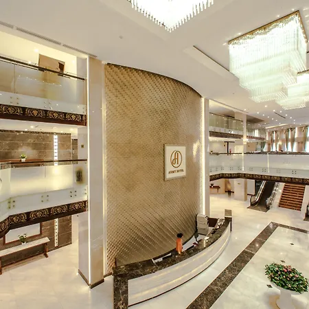 Army Hotel-3