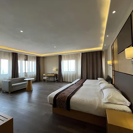 2000 Hotel Downtown Kigali-3