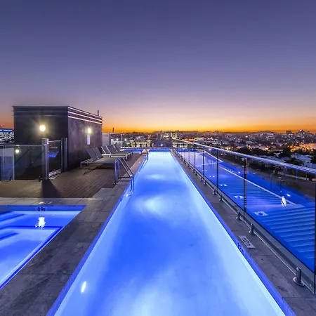 Oaks Brisbane Woolloongabba Suites-3