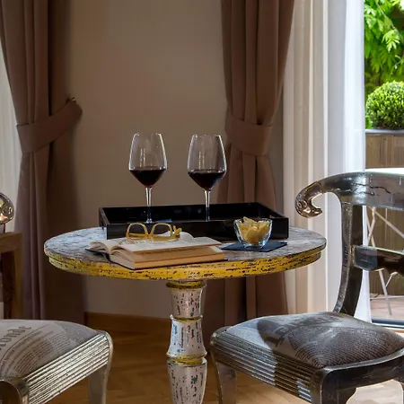 Qt Suites Roma-2