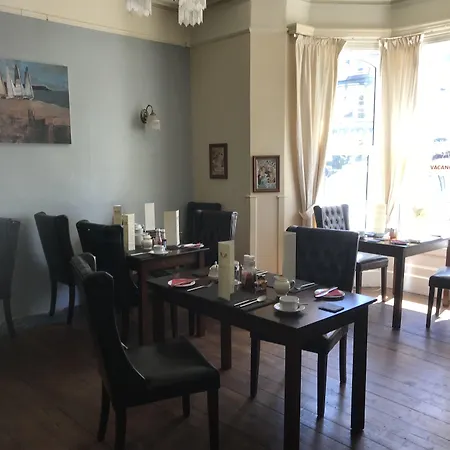 Clifton Villa Guest House-2