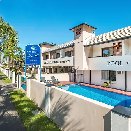 Cairns City Palms-2