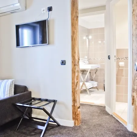 Hotel Grand Coeur Latin-2