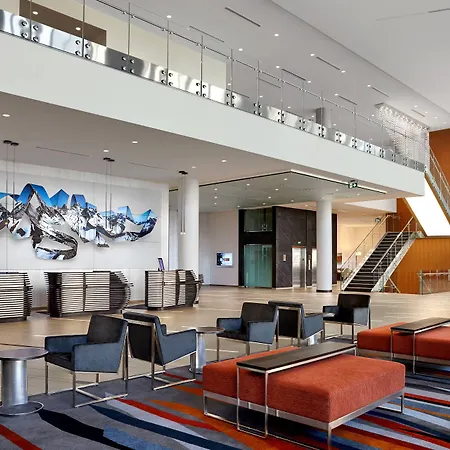 Calgary Airport Marriott In-Terminal Hotel-2