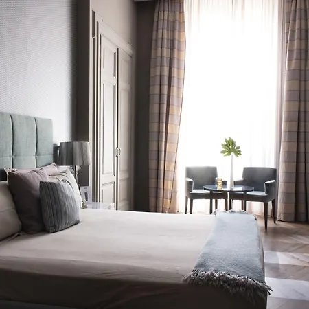 Le Quattro Dame Luxury Suites-3
