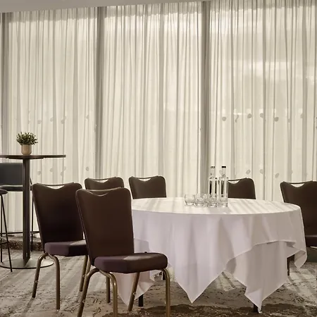 Doubletree By Hilton Sheffield City-3