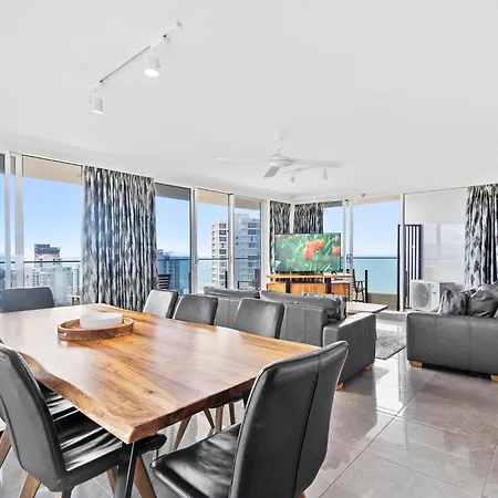 Ultiqa Beach Haven On Broadbeach-3