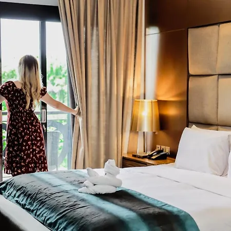 Amaroossa Suite Bali-2