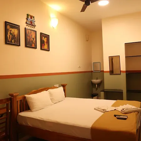 Dwaraka Guest House-2
