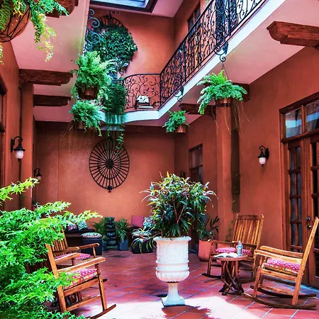 La Isabela Suites-2