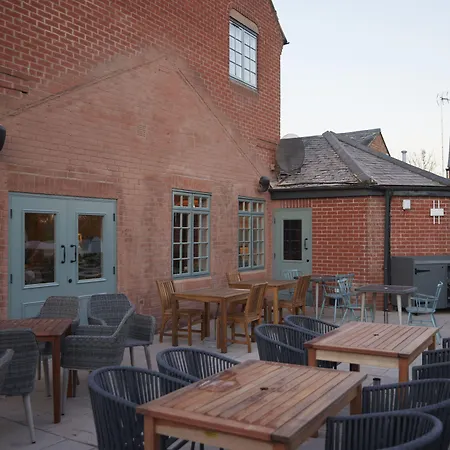Castle Hotel By Chef & Brewer Collection-2