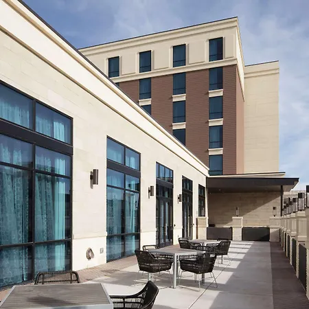 Embassy Suites Amarillo Downtown-3