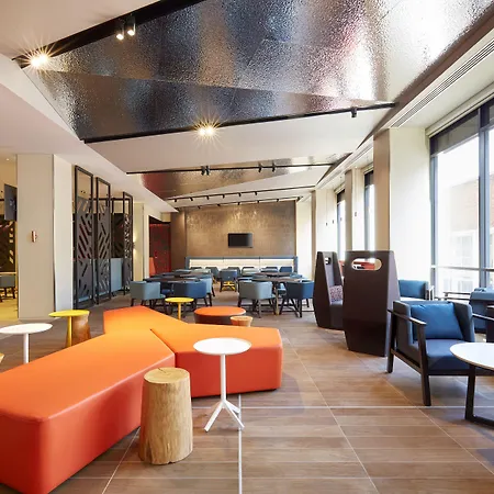 Holiday Inn Express Adelaide City Centre By Ihg-3