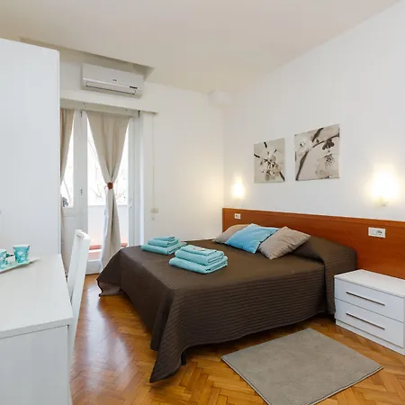 Roma Trastevere Relais Guest House-3