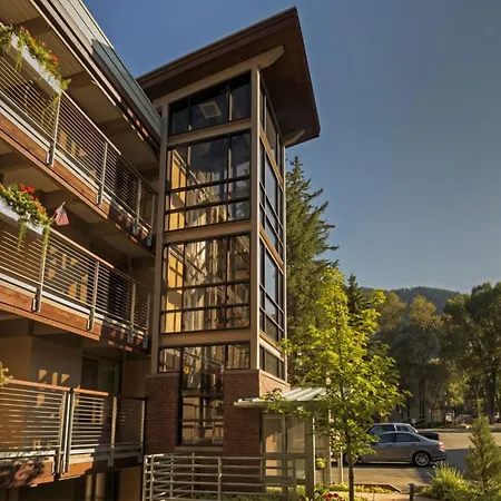 Chateau Eau Claire Roaringfork-2