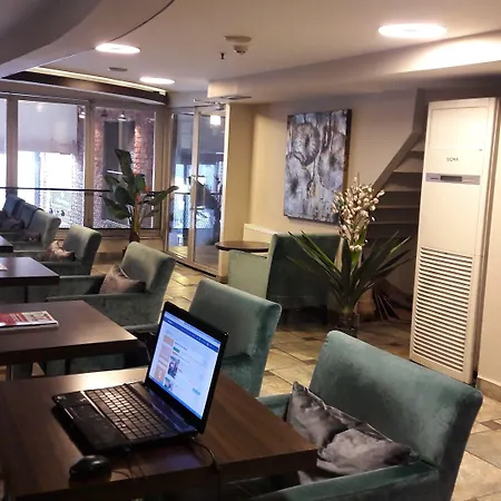 Derpa Hotel-2