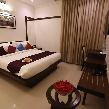 Jivanta Shirdi-2