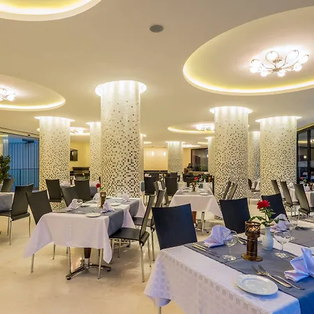 Hotel Ayoub & Spa-3