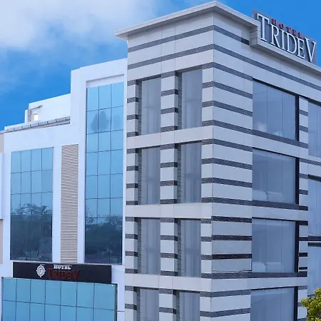Hotel Tridev-2