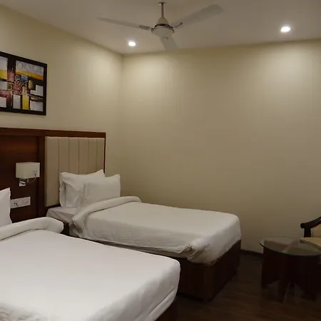 Hotel Tridev-3