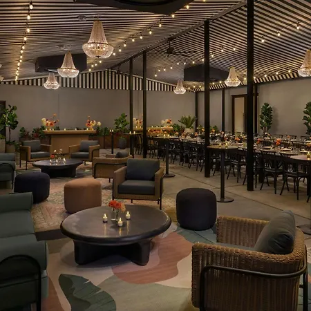 Moxy Brooklyn Williamsburg-3
