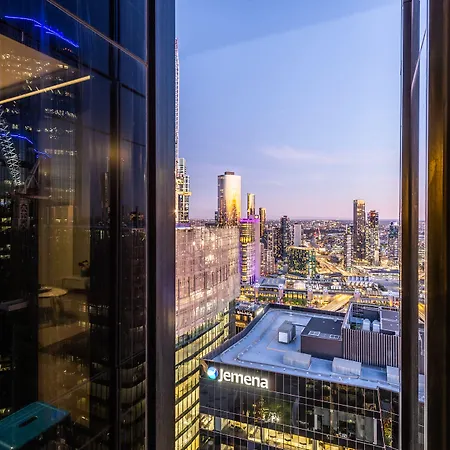 Aussie Escape Apartments-Skyline Collins Tower-3